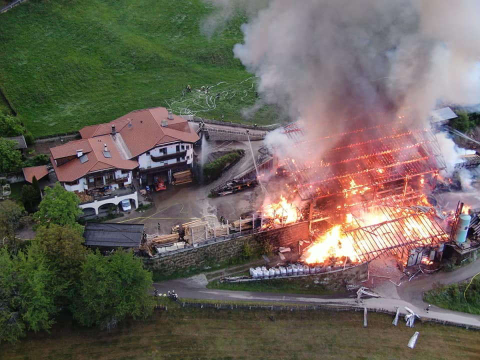 Einsatz 31 vom 04.06.2021 – Großbrand in Rodeneck