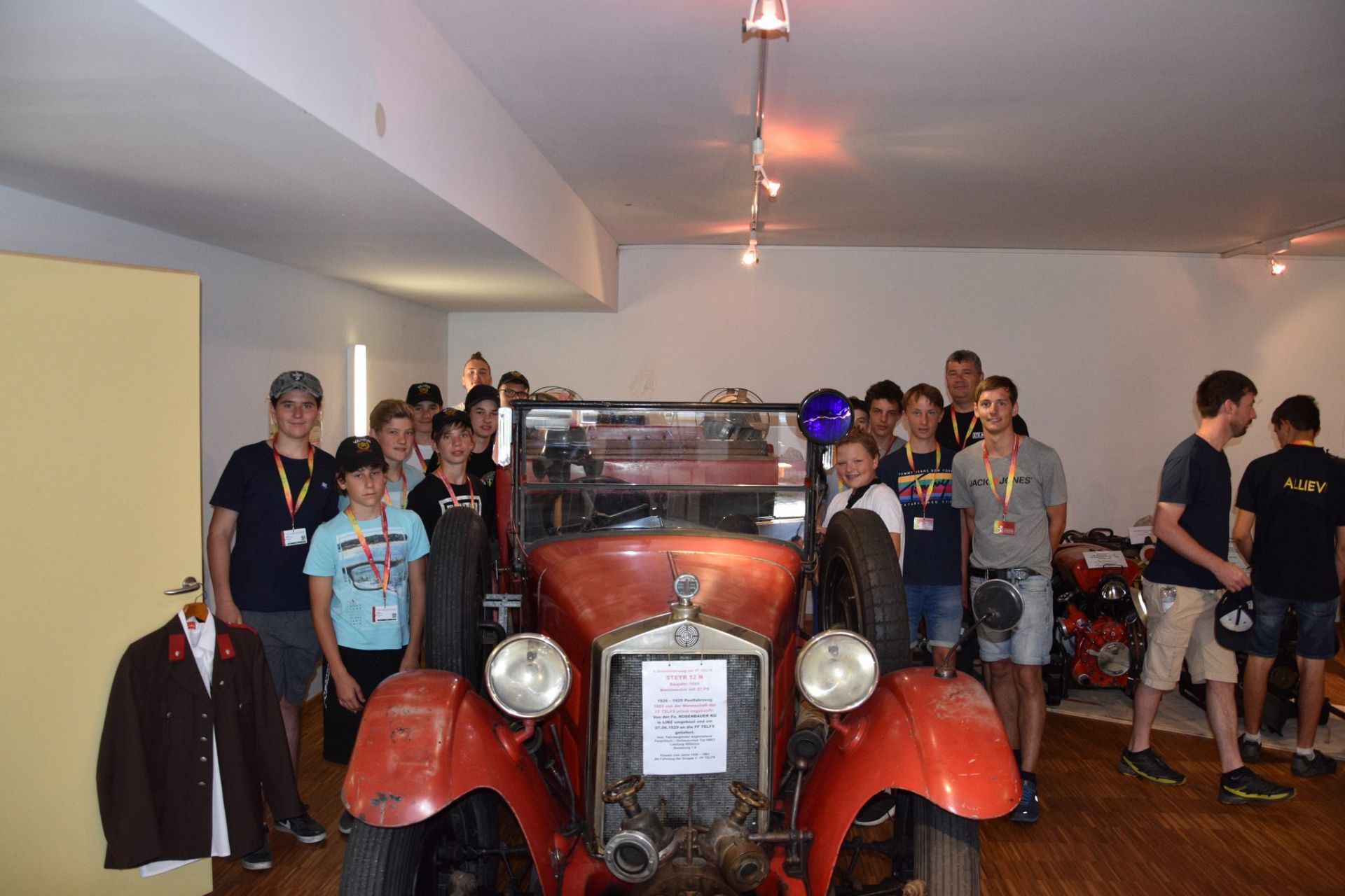 Besuch einer Feuerwehrausstellung in Telfes 2019