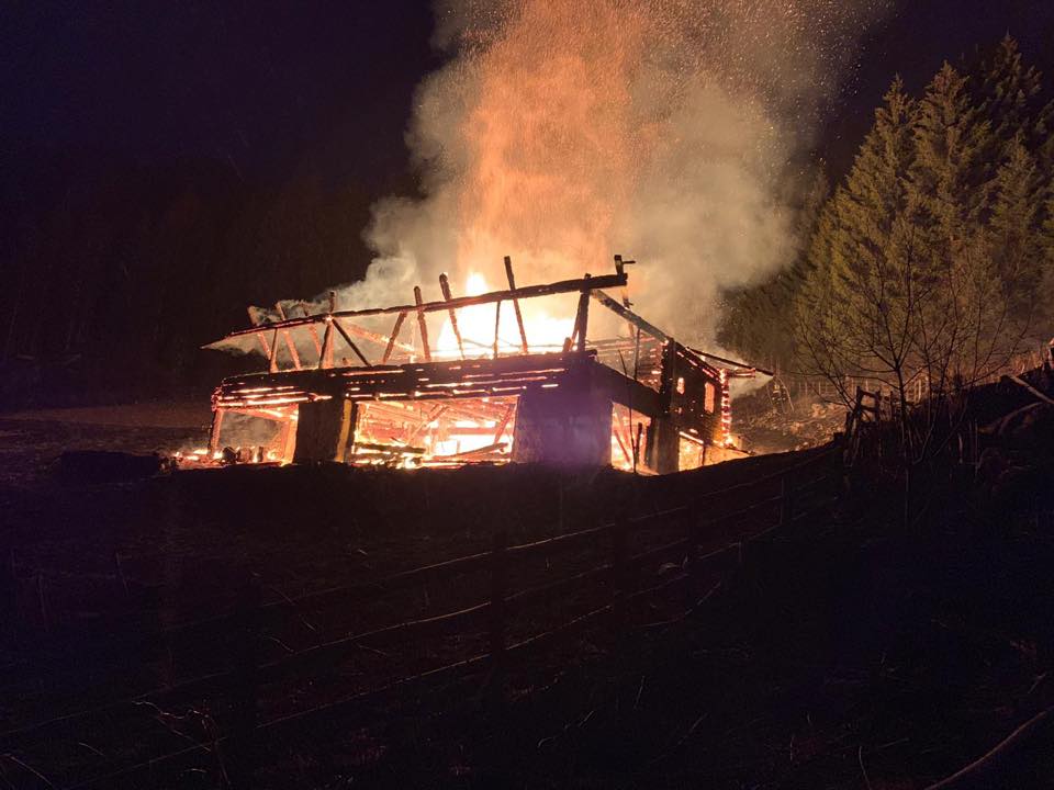 Einsatz 32 am 13.04.2019 Brand einer Almhütte oberhalb von Gasteig (Mittewald)